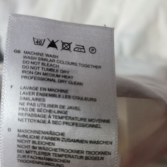 Fred Perry Button Down Men's Size S Shirt White Striped Collar Red Blue - Picture 11 of 11